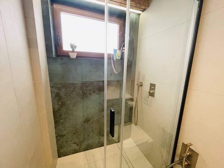 Baño con ducha